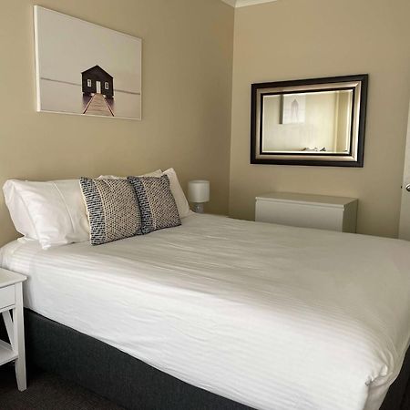 Units On Robertson Apartman Mudgee Kültér fotó