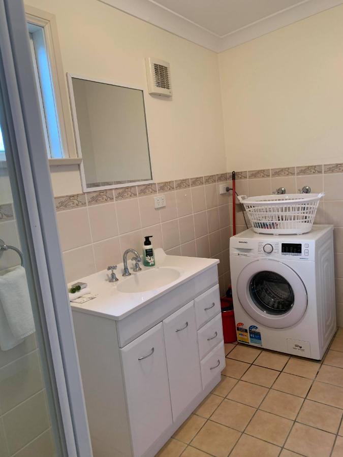 Units On Robertson Apartman Mudgee Kültér fotó