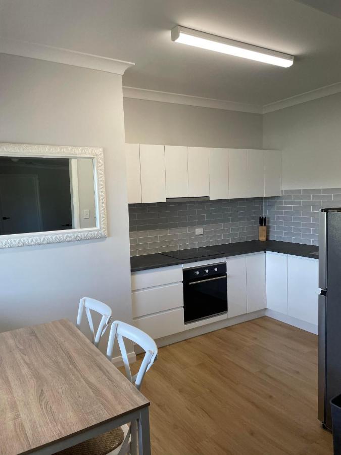 Units On Robertson Apartman Mudgee Kültér fotó