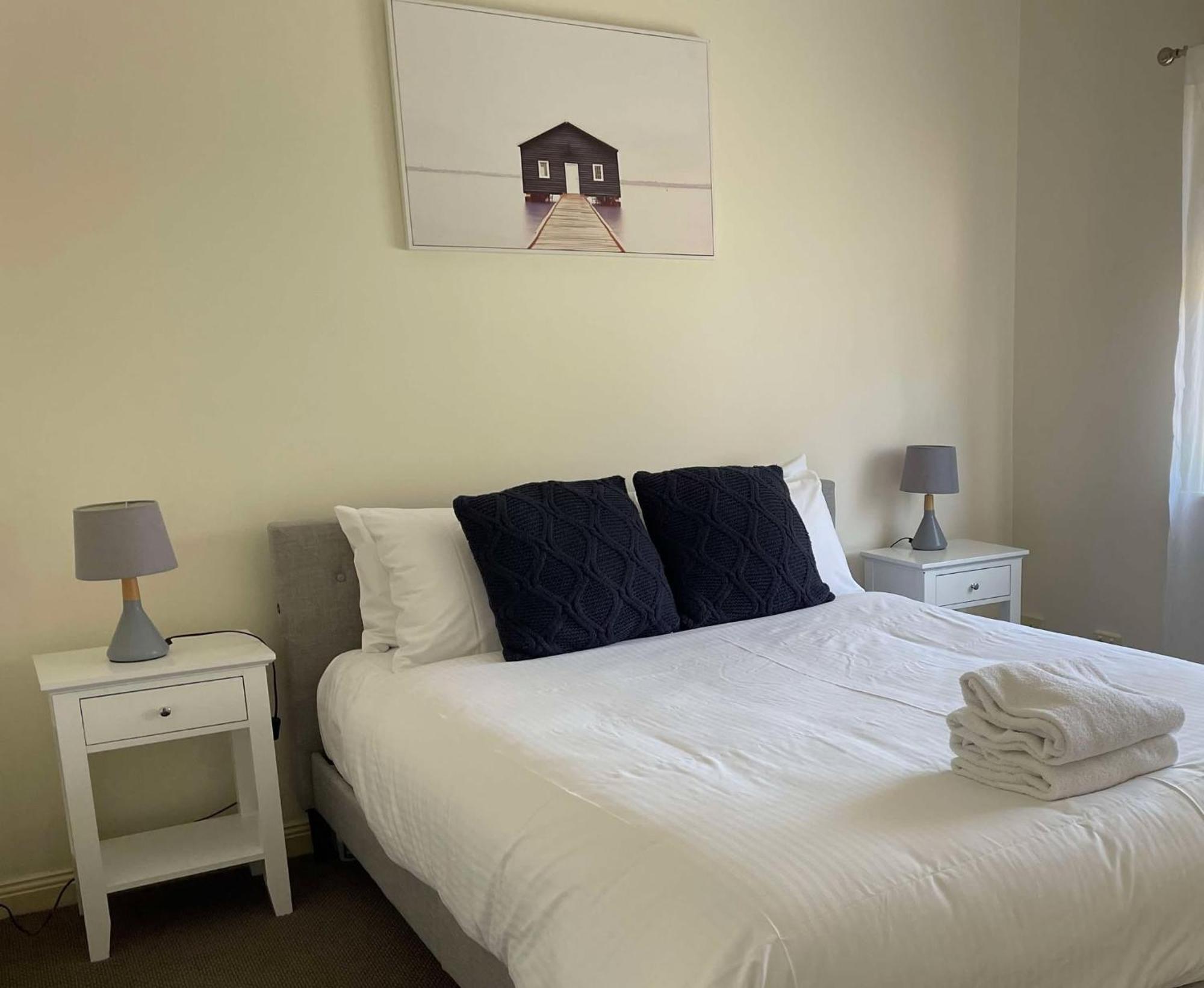 Units On Robertson Apartman Mudgee Kültér fotó
